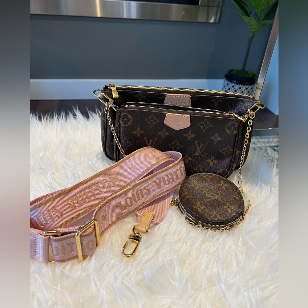 Louis Vuitton Multi Pochette